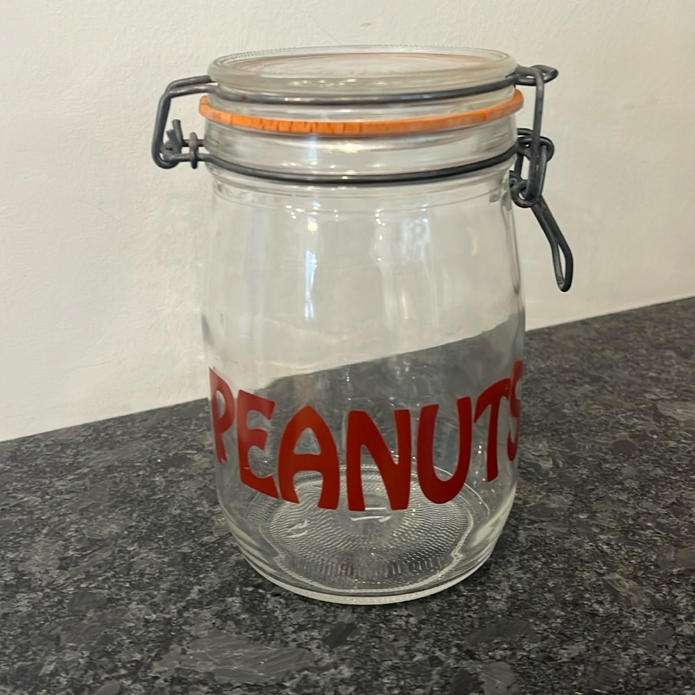 VTG peanuts Triomphe Glass Hinged Jar red Font 1970s